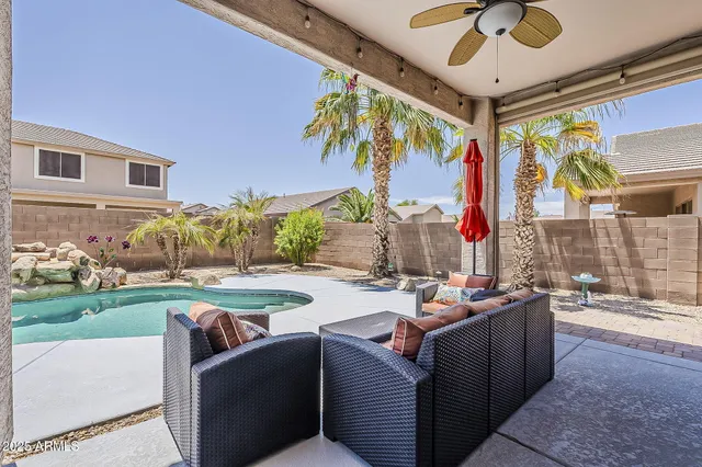 $490,000 | 43319 Oakland Court, Maricopa, AZ 85138