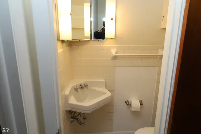 $1,550 | 1834 North Auburn Street, Indianapolis, IN 46224