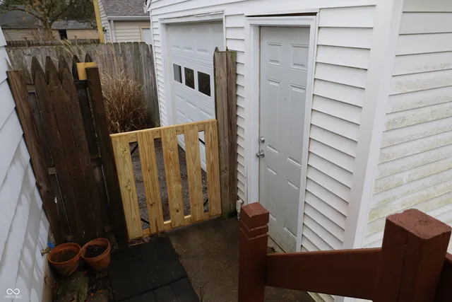 $1,550 | 1834 North Auburn Street, Indianapolis, IN 46224