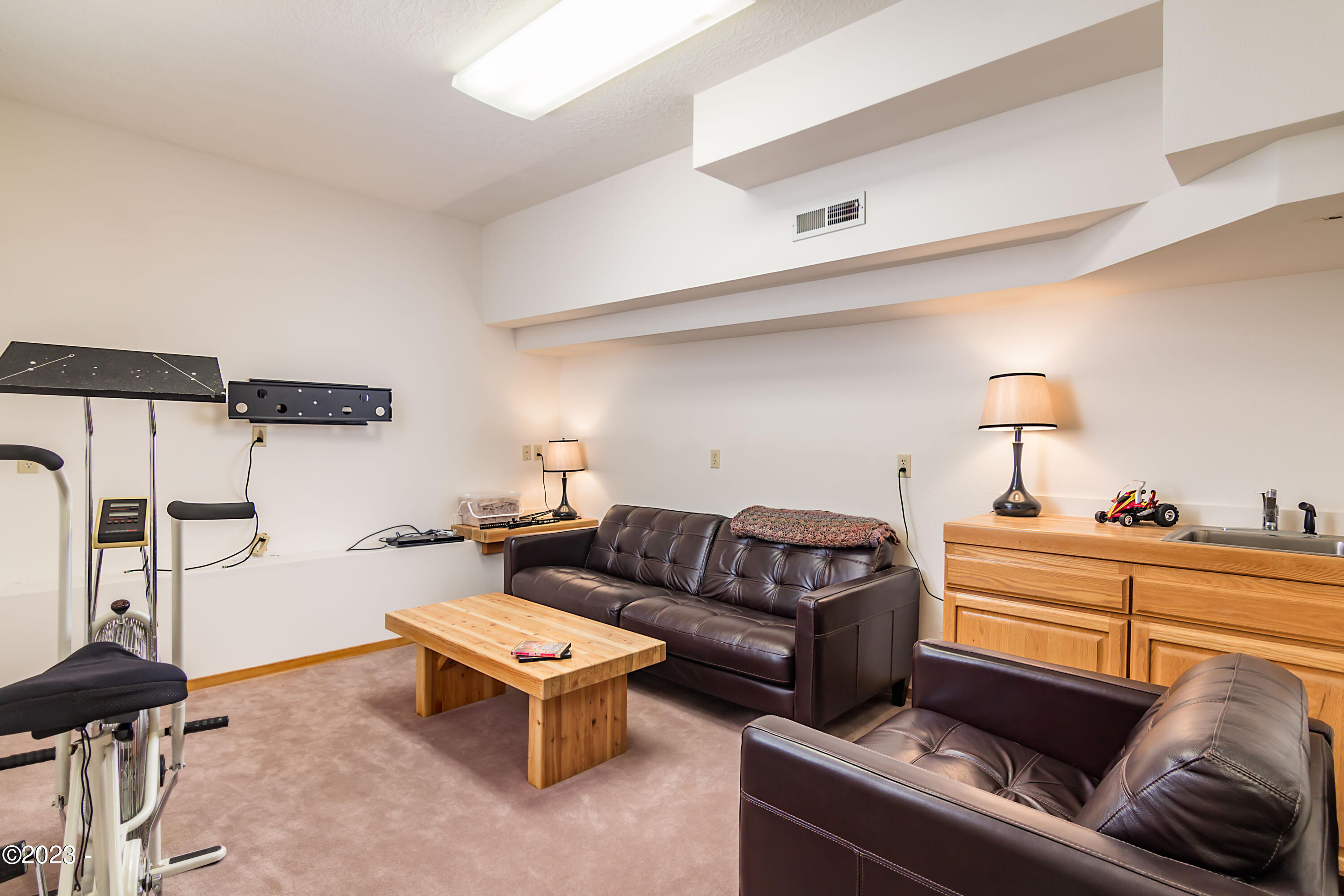 115 West Bay Point Road Gleneden Beach, OR 97388 - Photo 38 of 54 115 W Bay Point - web-43