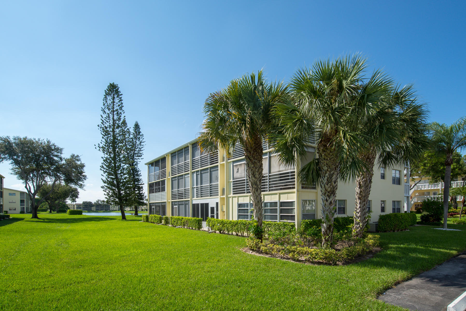 211 Dorset F Boca Raton, FL 33434 - Photo 24 of 24 24-DSC_3801-MLS