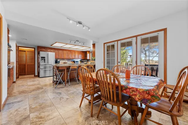 $1,320,000 | 26100 Calle Corveta, Temecula, CA 92590