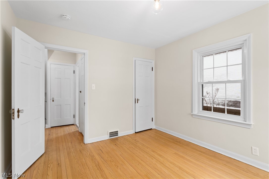 2375 Charney Road Cleveland, OH 44118 - Photo 12 of 21 Gallery Image 12