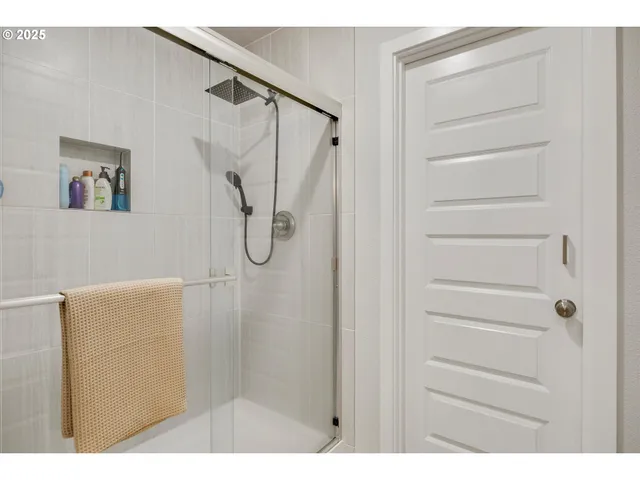 $599,000 | 138 South 7th Street, Carlton, OR 97111