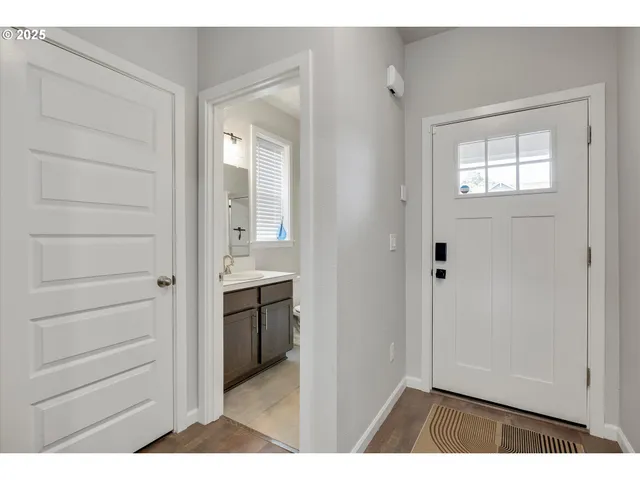 $599,000 | 138 South 7th Street, Carlton, OR 97111