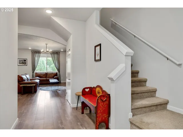 $599,000 | 138 South 7th Street, Carlton, OR 97111