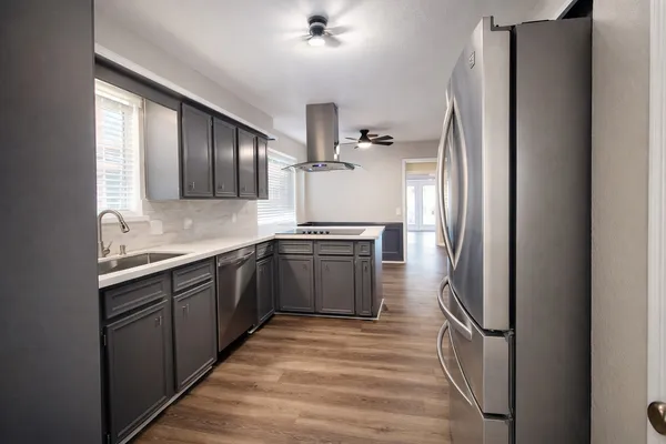 $2,395 | 5715 Kiowa Timbers Drive, Humble, TX 77346