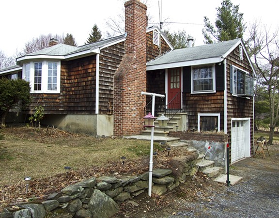 51 Randall Road Berlin, MA 01503 - Photo 2 of 29 Gallery Image 2