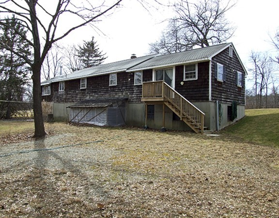 51 Randall Road Berlin, MA 01503 - Photo 8 of 29 Gallery Image 8