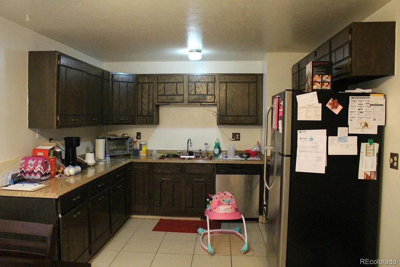 9152 Perry Street Westminster, CO 80031 - Photo 6 of 9