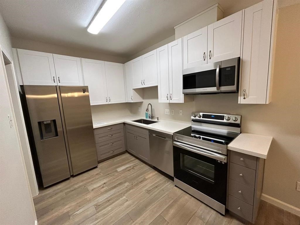 2100 Tanglewilde Street, Unit 515 Houston, TX 77063 - Photo 4 of 24