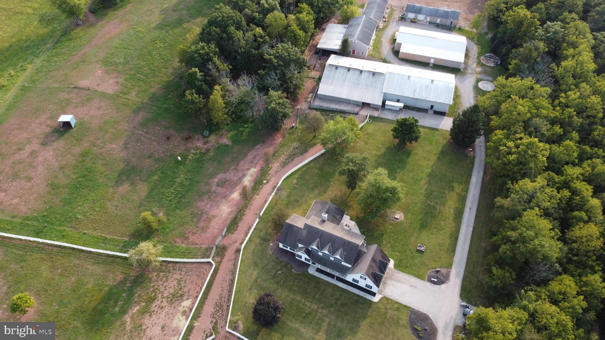 6255 Salem Run Road Dover, PA 17315 - Photo 7 of 68