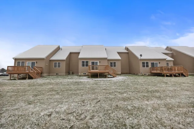 $499,900 | 150 Ariel Circle, Unit 150, Sutton, MA 01590