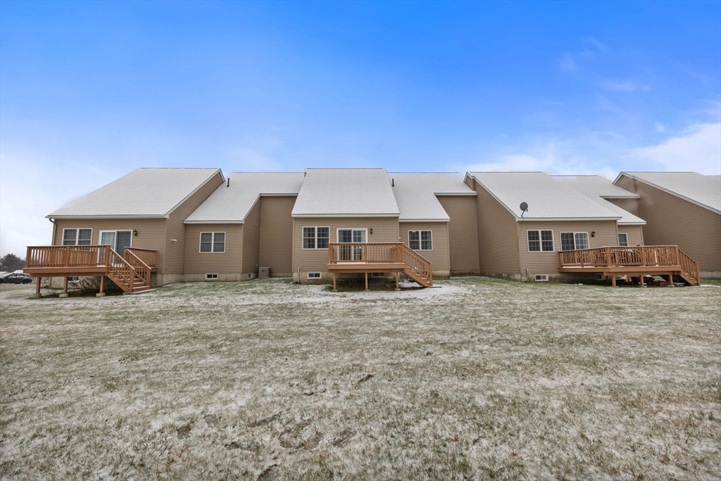 150 Ariel Circle, Unit 150 Sutton, MA 01590 - Photo 28 of 31