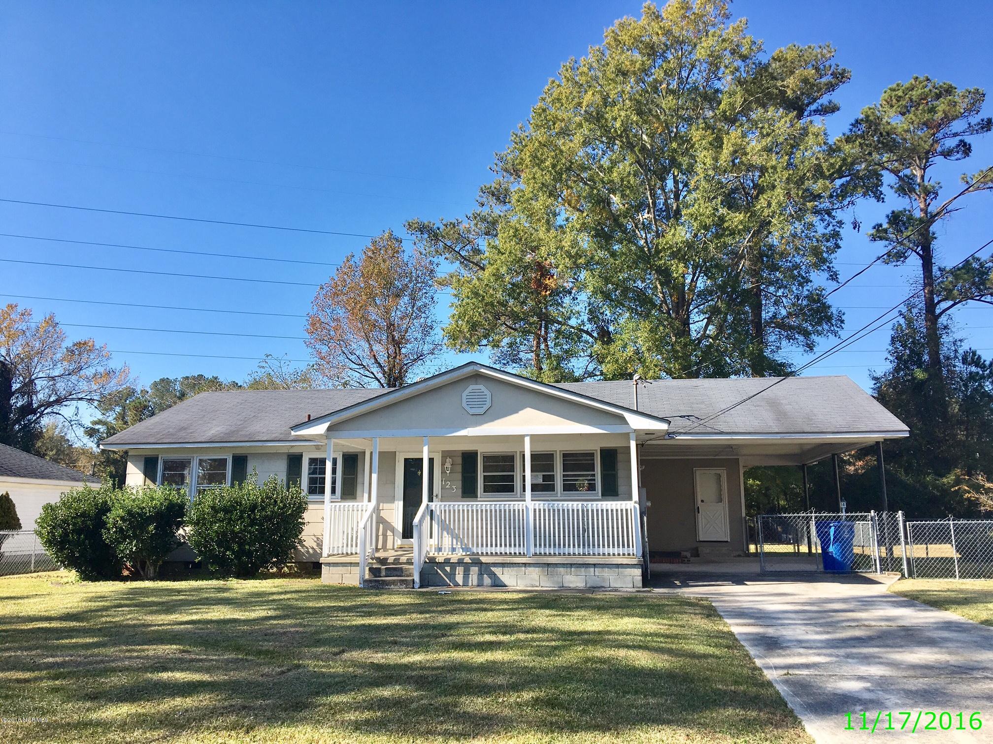 123 Cardinal Road Jacksonville, NC 28546 - Photo 1 of 10 FullSizeRender
