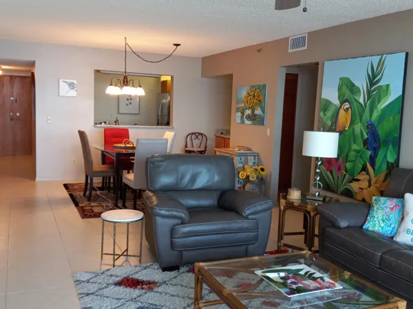 $3,000 | 9960 South Ocean Drive, Unit 502, Jensen Beach, FL 34957