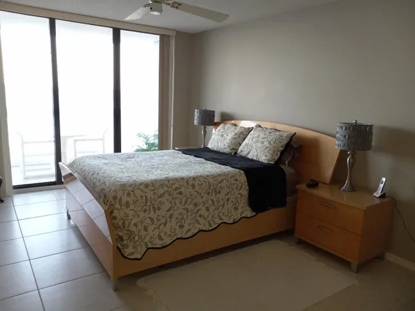 $3,000 | 9960 South Ocean Drive, Unit 502, Jensen Beach, FL 34957