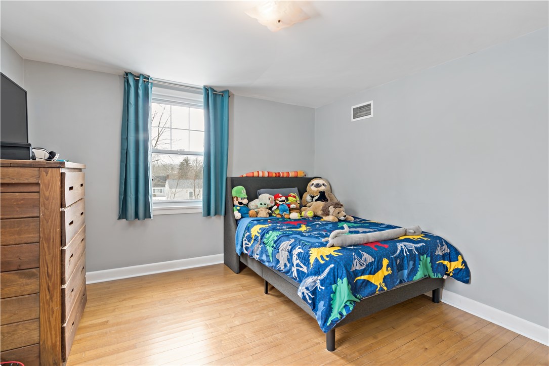 59 Durfee Road Tiverton, RI 02878 - Photo 19 of 30