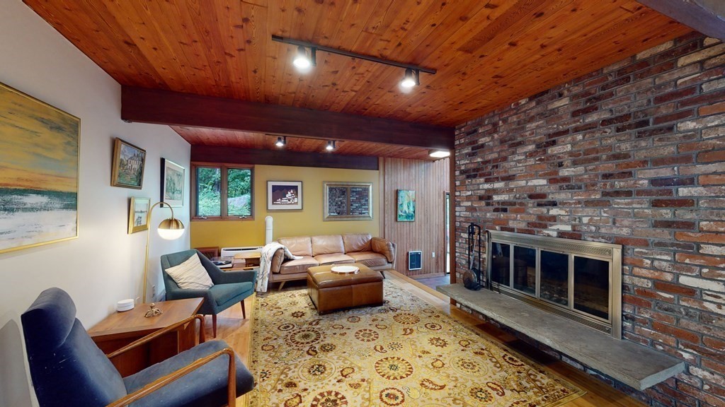 11 Larch Road Acton, MA 01720 - Photo 5 of 29