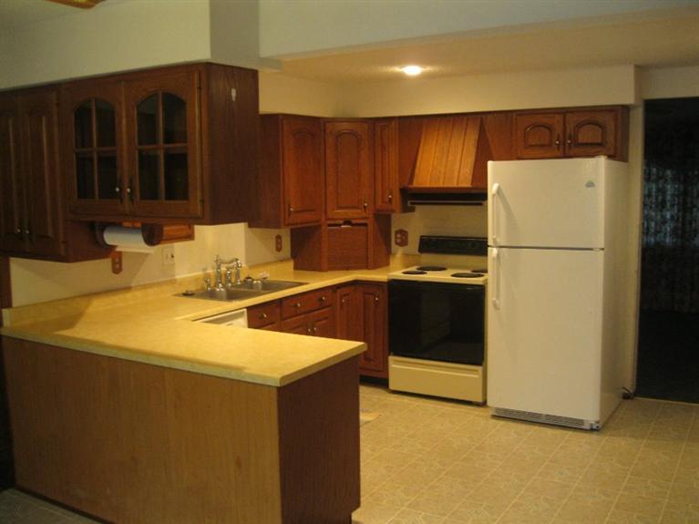2912 Cleveland Street Clinton, IA 52732 - Photo 7 of 32 Gallery Image 7