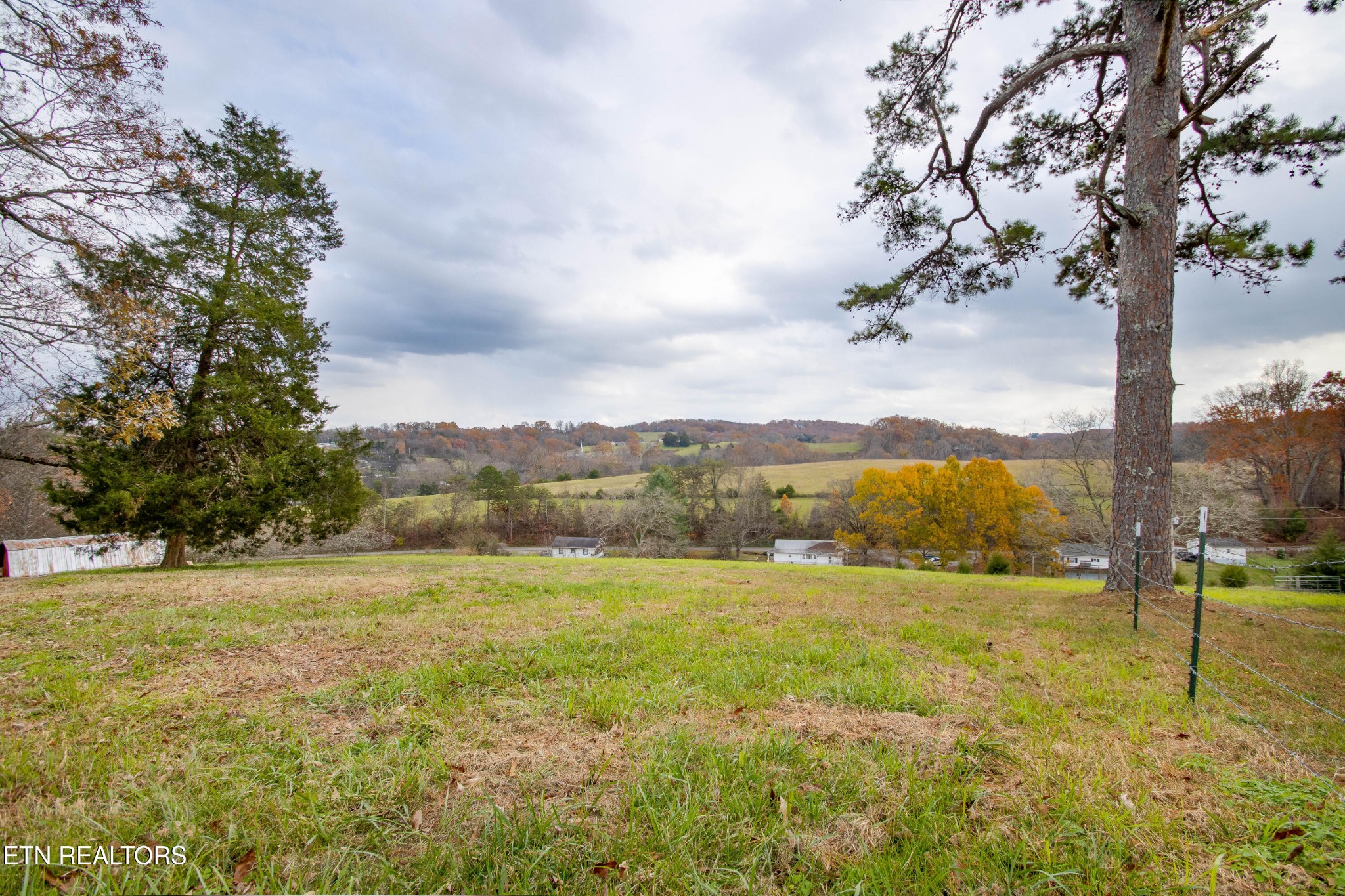 1306 Fielden Store Road New Market, TN 37820 - Photo 5 of 33