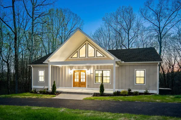 $449,000 | 2045 Coconut Ridge Road, Smithville, TN 37166