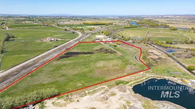 $785,000 | 6110 Highway 52, New Plymouth, ID 83655