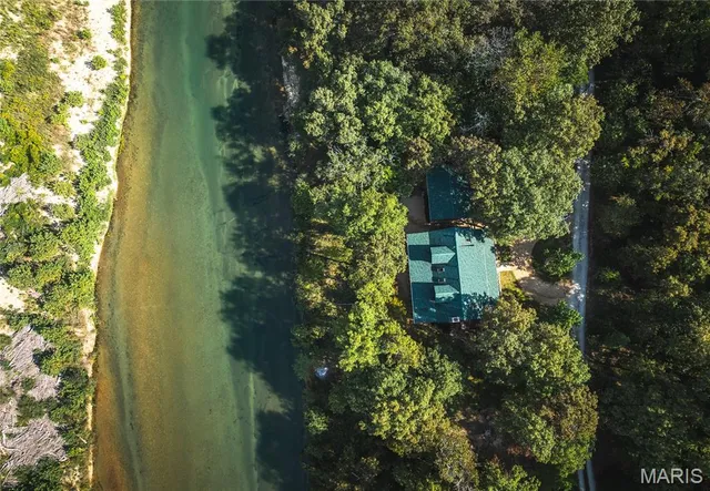 $875,000 | 79 Warren Lane, Pottersville, MO 65790