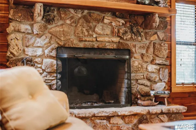 $875,000 | 79 Warren Lane, Pottersville, MO 65790