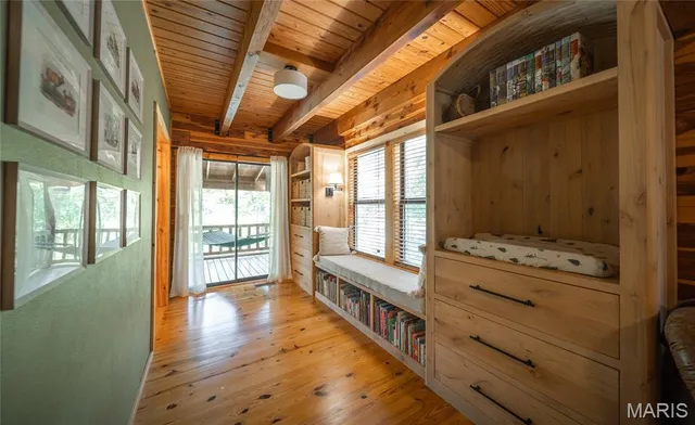 $875,000 | 79 Warren Lane, Pottersville, MO 65790