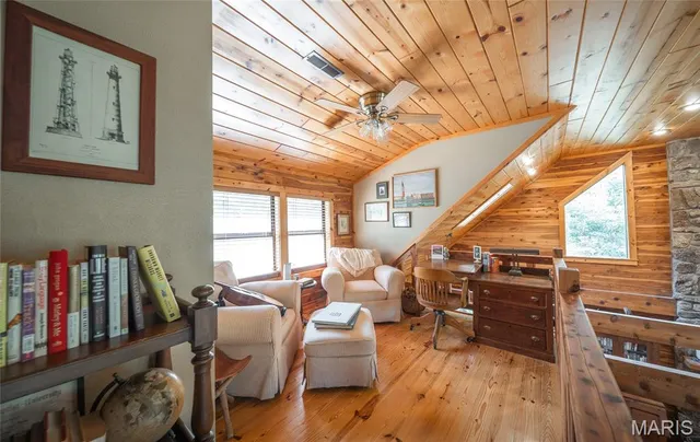 $875,000 | 79 Warren Lane, Pottersville, MO 65790