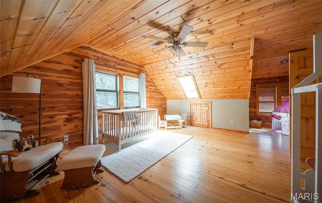 $875,000 | 79 Warren Lane, Pottersville, MO 65790