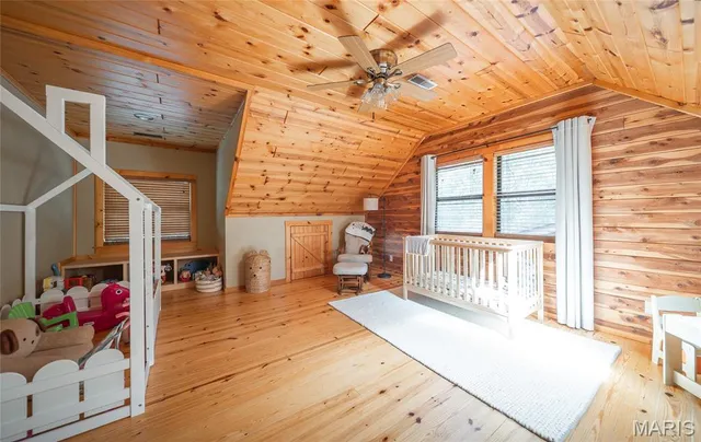 $875,000 | 79 Warren Lane, Pottersville, MO 65790