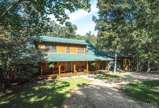 $875,000 | 79 Warren Lane, Pottersville, MO 65790