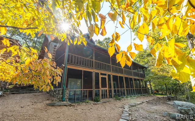 $875,000 | 79 Warren Lane, Pottersville, MO 65790