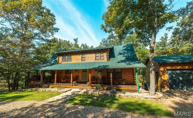 $875,000 | 79 Warren Lane, Pottersville, MO 65790