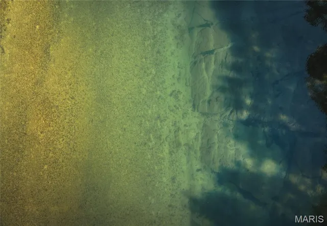 $875,000 | 79 Warren Lane, Pottersville, MO 65790