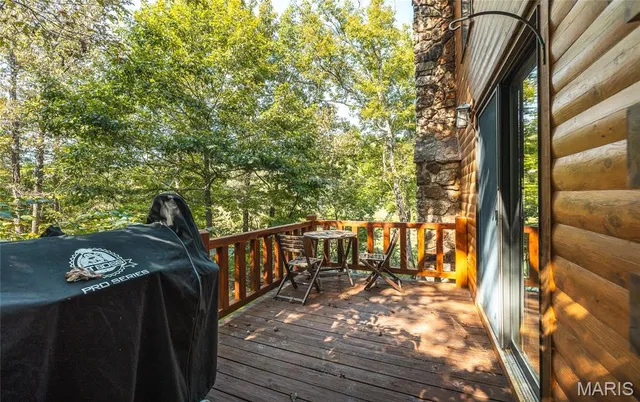 $875,000 | 79 Warren Lane, Pottersville, MO 65790