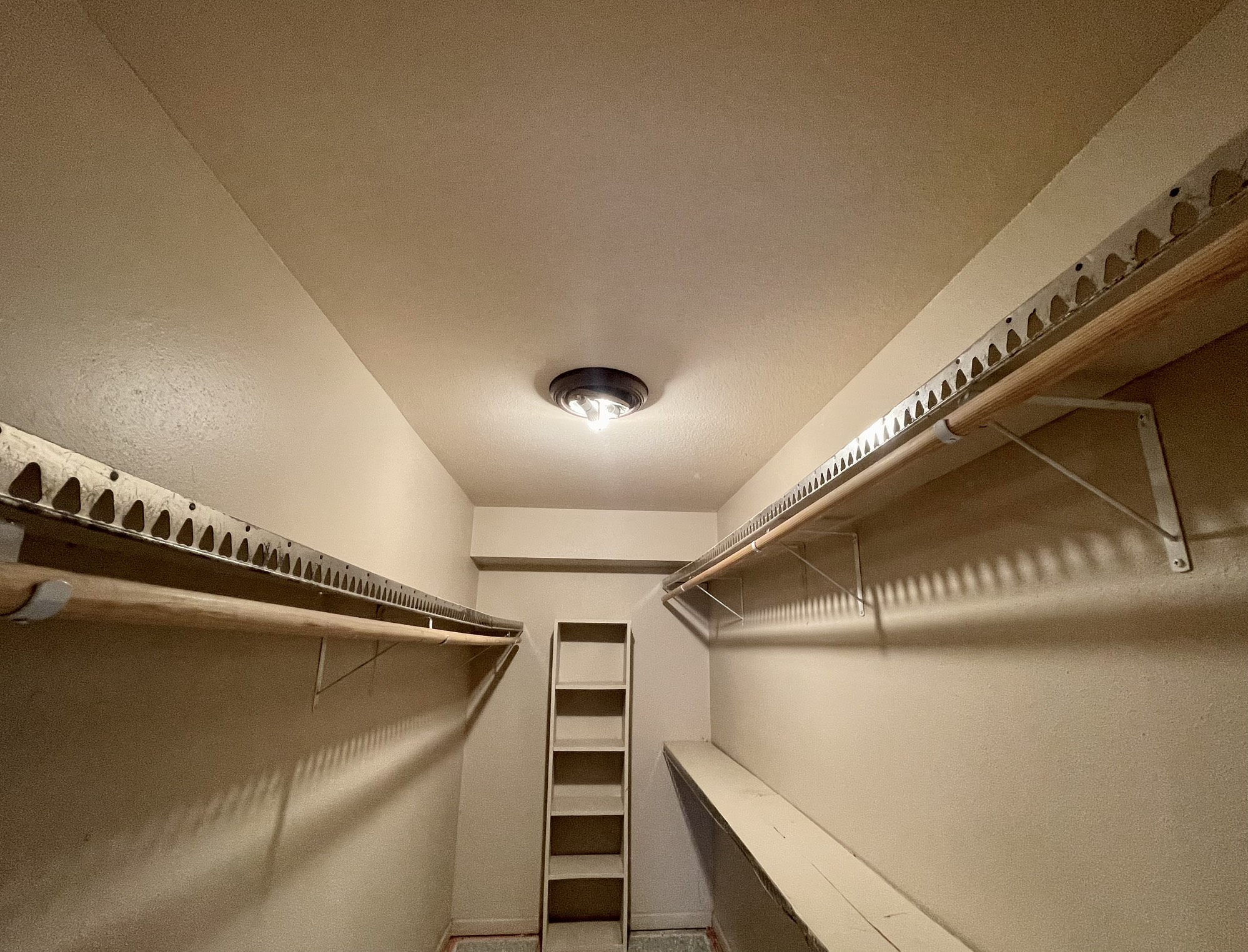 4635 Wild Indigo Street, Unit 497 Houston, TX 77027 - Photo 14 of 20
