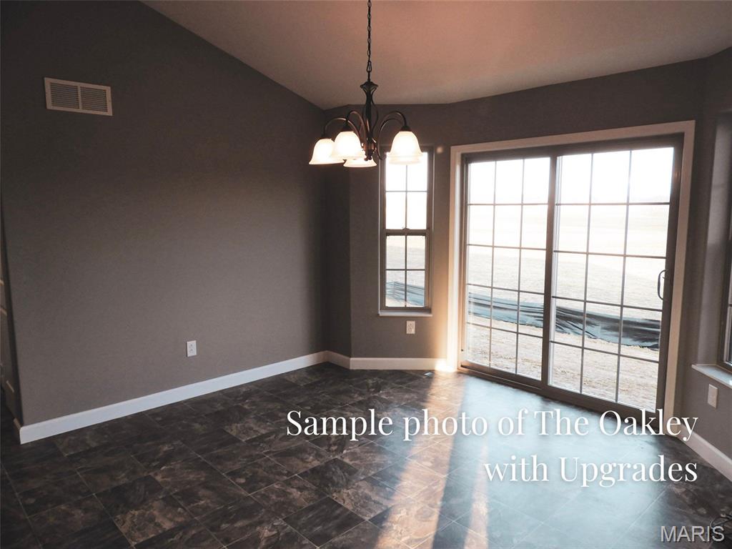 428 Hayden Drive Waterloo, IL 62298 - Photo 2 of 3