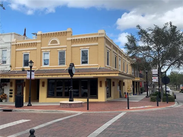 $1,300 | 118 North Eustis Street, Unit 2, Eustis, FL 32726