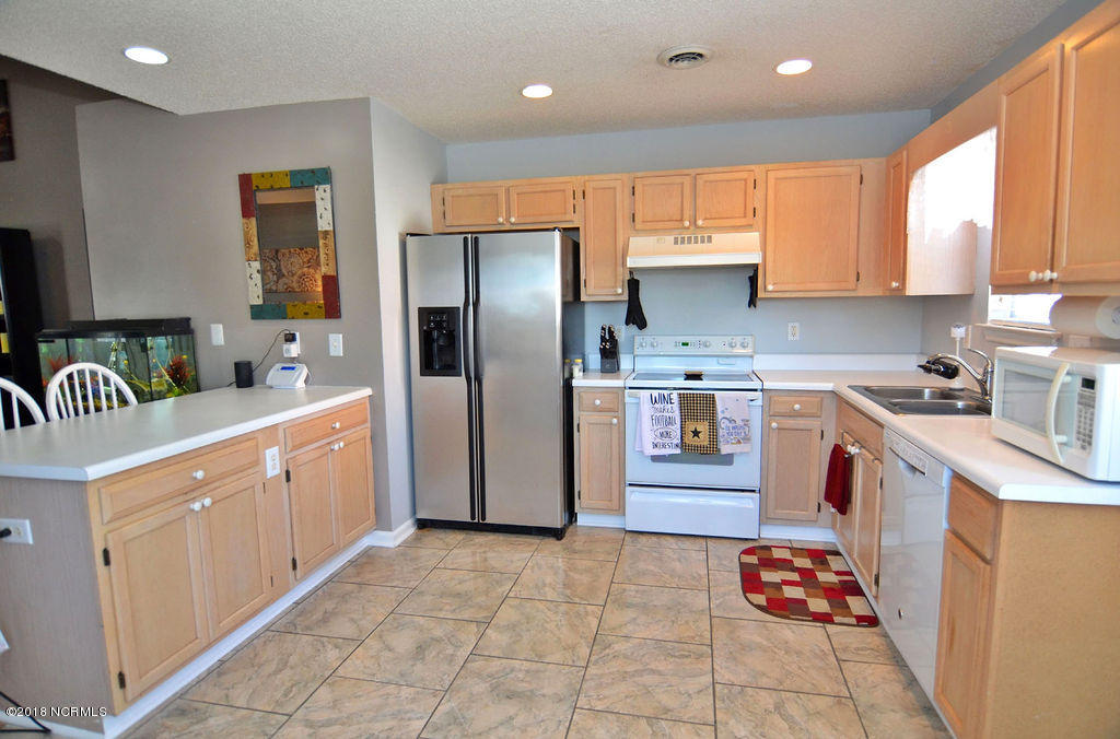 1219 Welborn Road Wilmington, NC 28409 - Photo 12 of 26 DSC_0689
