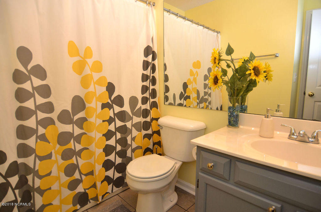 1219 Welborn Road Wilmington, NC 28409 - Photo 15 of 26 Bath 1