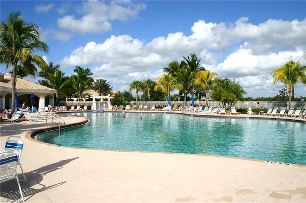 $2,750 | 8047 Sorrento Lane, Naples, FL 34114