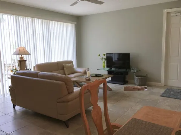 $2,750 | 8047 Sorrento Lane, Naples, FL 34114