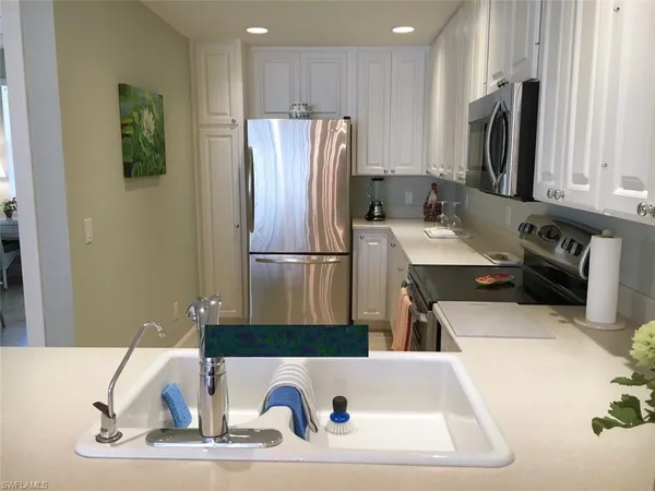 $2,750 | 8047 Sorrento Lane, Naples, FL 34114
