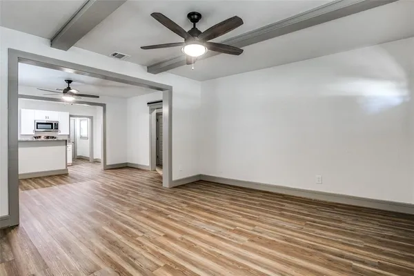 $2,175 | 500 North Pine Street, Roanoke, TX 76262