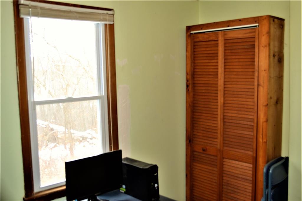 291 Fresh Road Rockwood, PA 15557 - Photo 18 of 25 Gallery Image 18