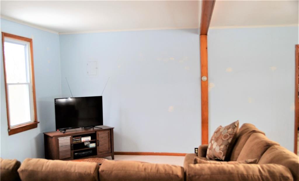 291 Fresh Road Rockwood, PA 15557 - Photo 10 of 25 Gallery Image 10