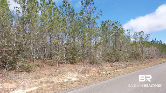 43 10 Mile Road Pensacola, FL 32534 - Photo 13 of 27